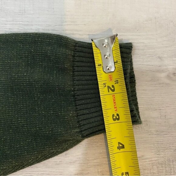 Jack & Jones L Jacob Crew Neck in Hunter Green 100% Cotton - Picture 11 of 16